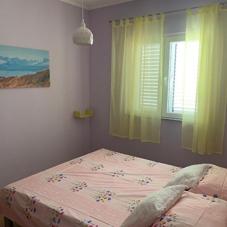 Apartments Luna Zubovići Rom bilde